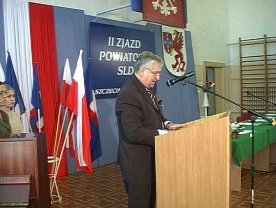 Przewodniczący Rady Powiatowej SLD, senator Witold Gładkowski przedstawił sprawozdanie z rocznej działalności