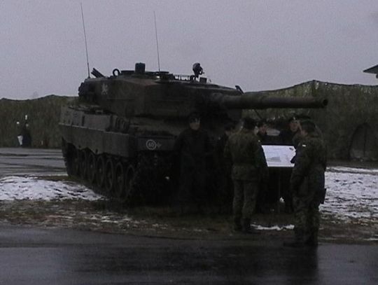 Wymiana silnika uszkodzonego Leoparda na polu walki trwała tylko 20 minut