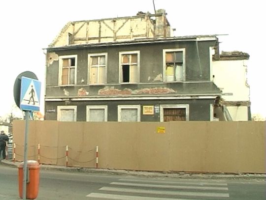 Znika kolejna rudera