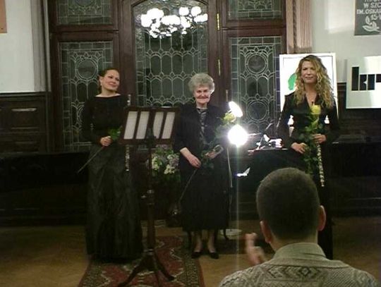 Zagrały flecistki