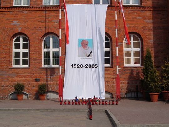 Pamieci Papieża