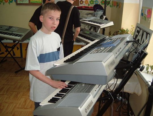 Zagrali na keyboardach