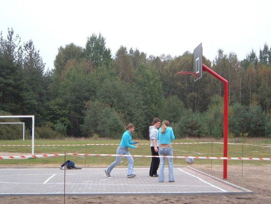 Boisko na Dni Papieskie