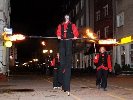 Teatry uliczne