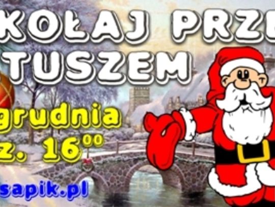 Mikołaj przed ratuszem